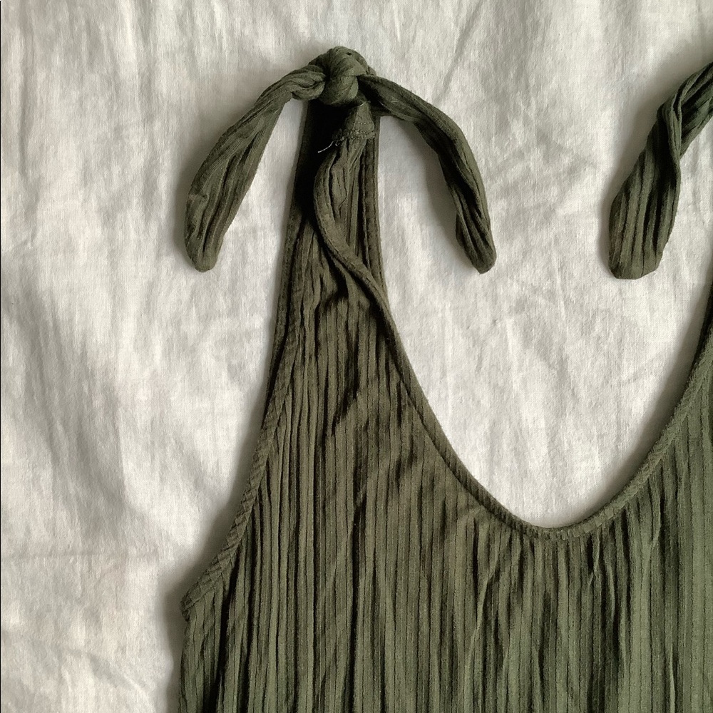 Green ribbed dress